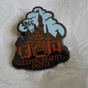 SOLD: Disney Sleeping Beauty Pin